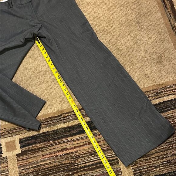 Ann Taylor Women's Gray Trousers - Picture 10 of 11